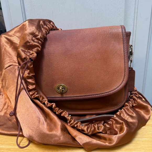 Vintage Coach City Bag - Picture 4 of 17